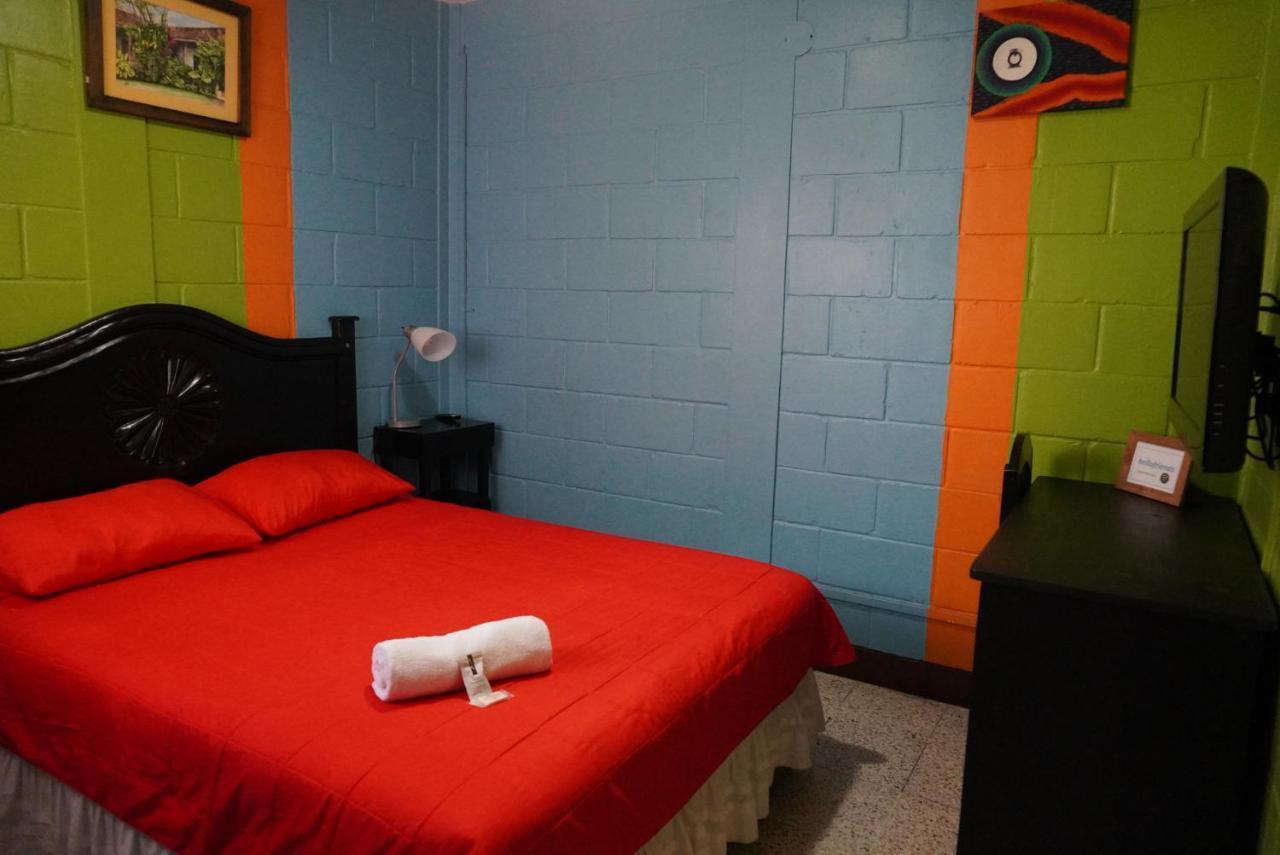 Hostal Guatefriends 危地马拉 外观 照片