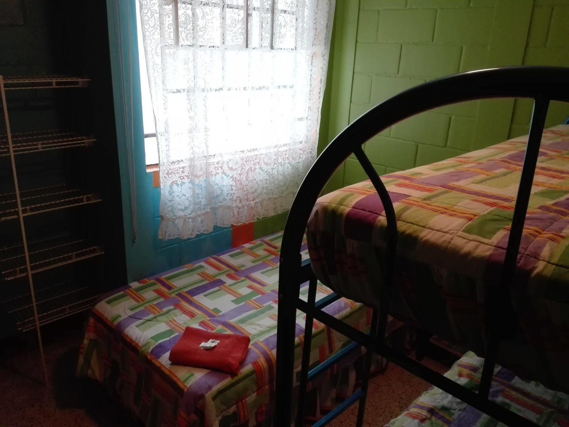 Hostal Guatefriends 危地马拉 外观 照片