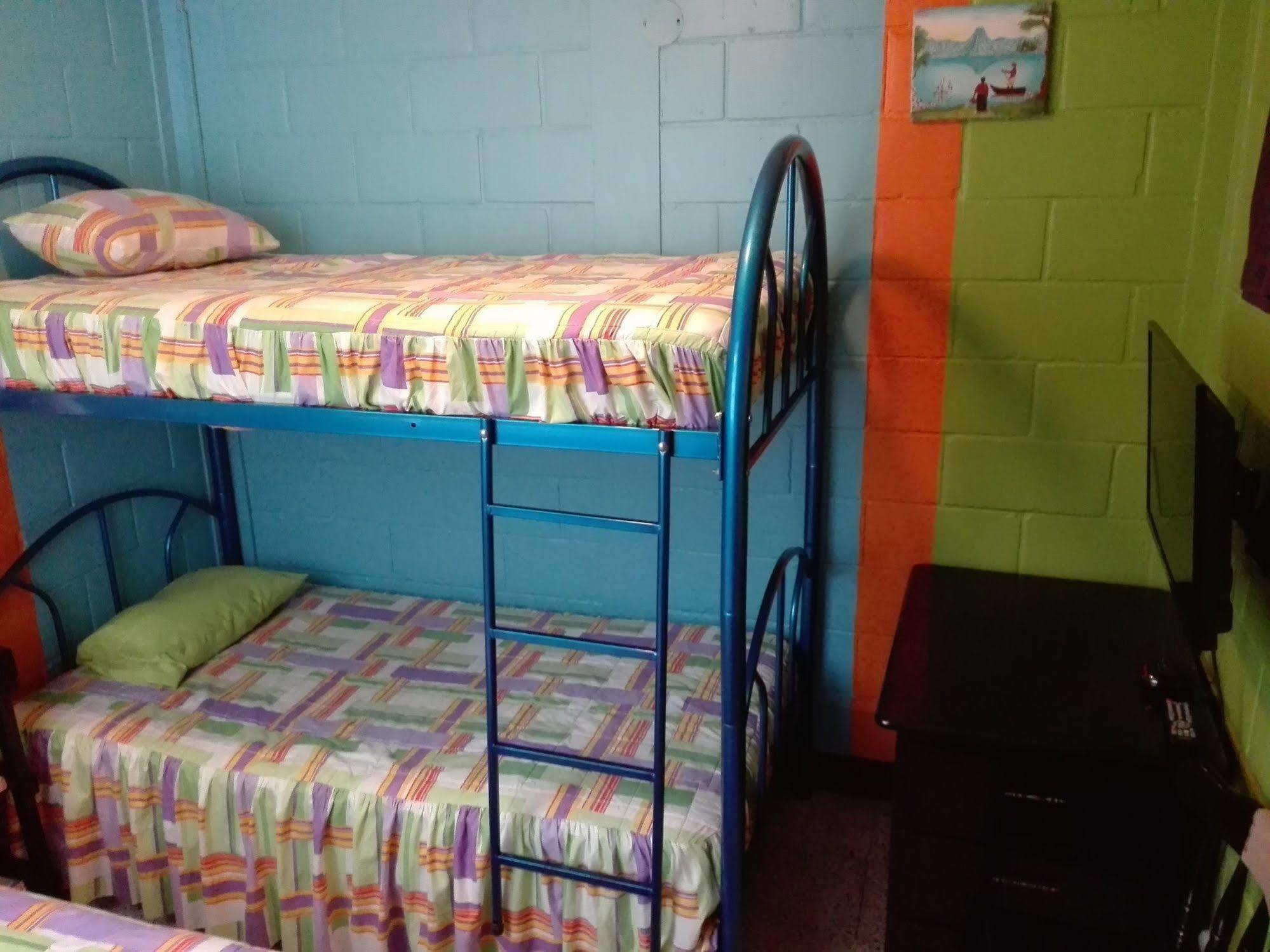 Hostal Guatefriends 危地马拉 外观 照片