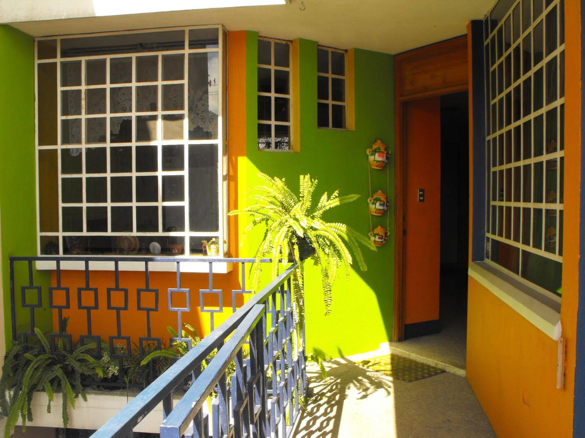 Hostal Guatefriends 危地马拉 外观 照片